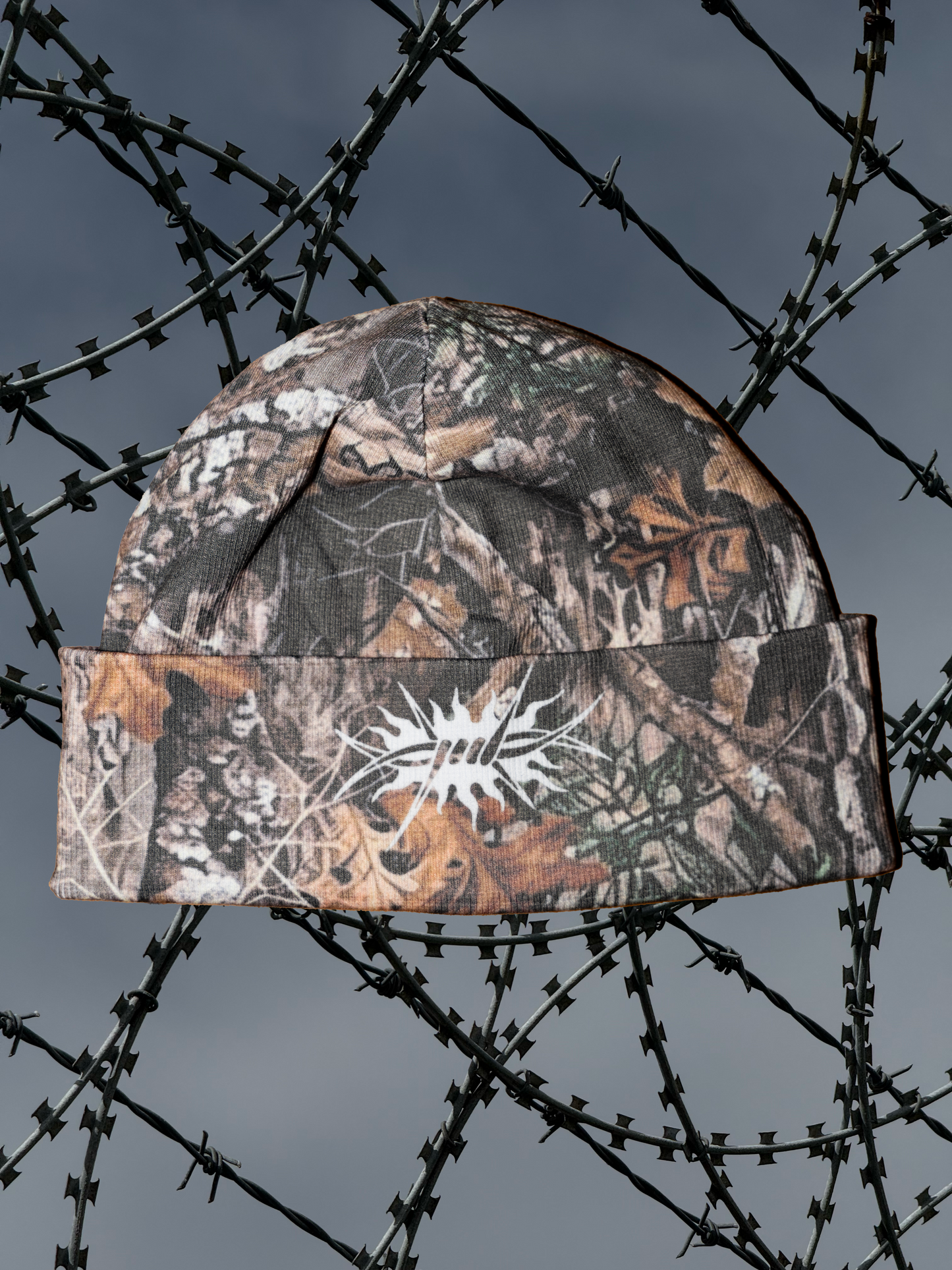 REVERSIBLE CAMO BEANIE