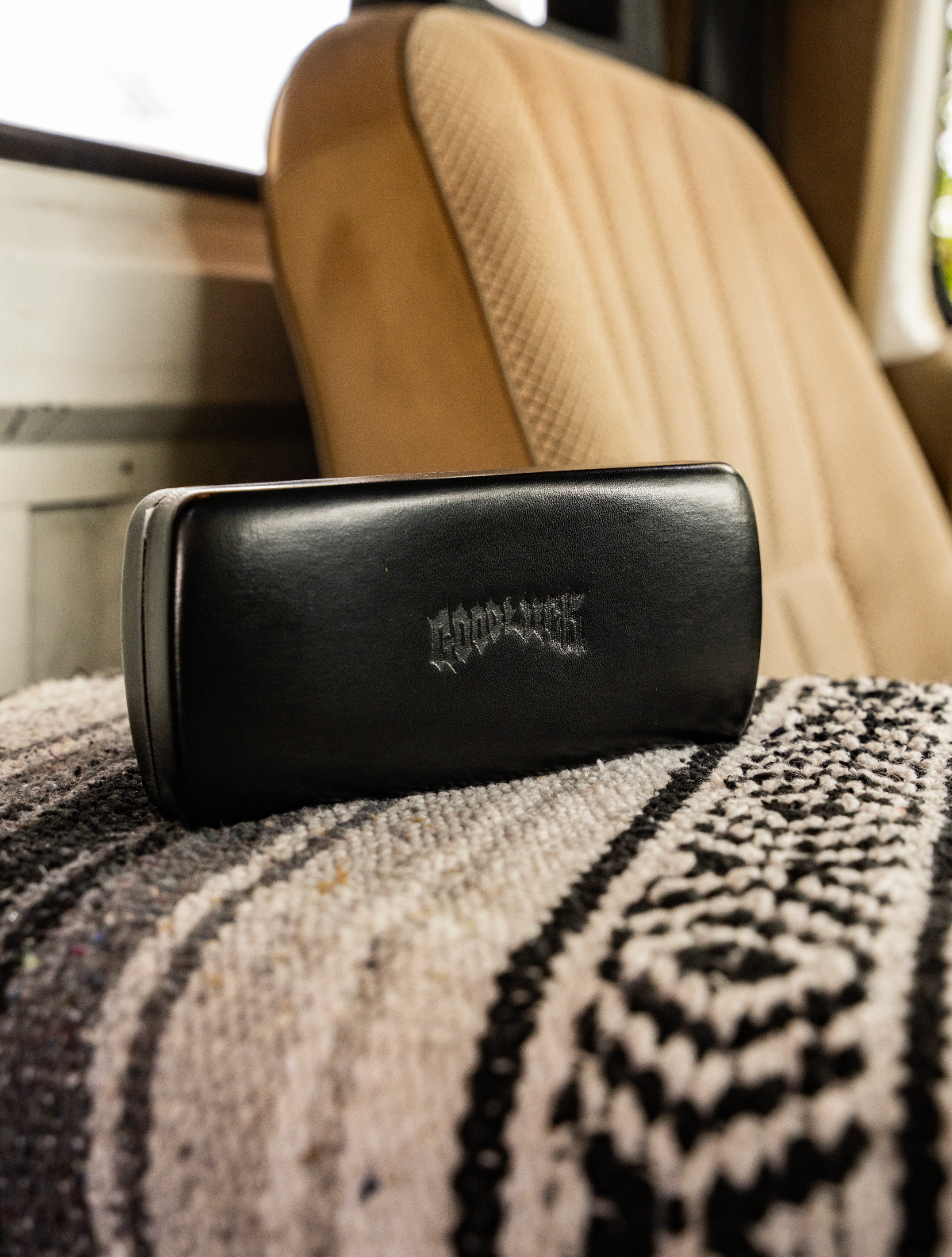 SUPPLY SUNGLASSES V.1 BARBED