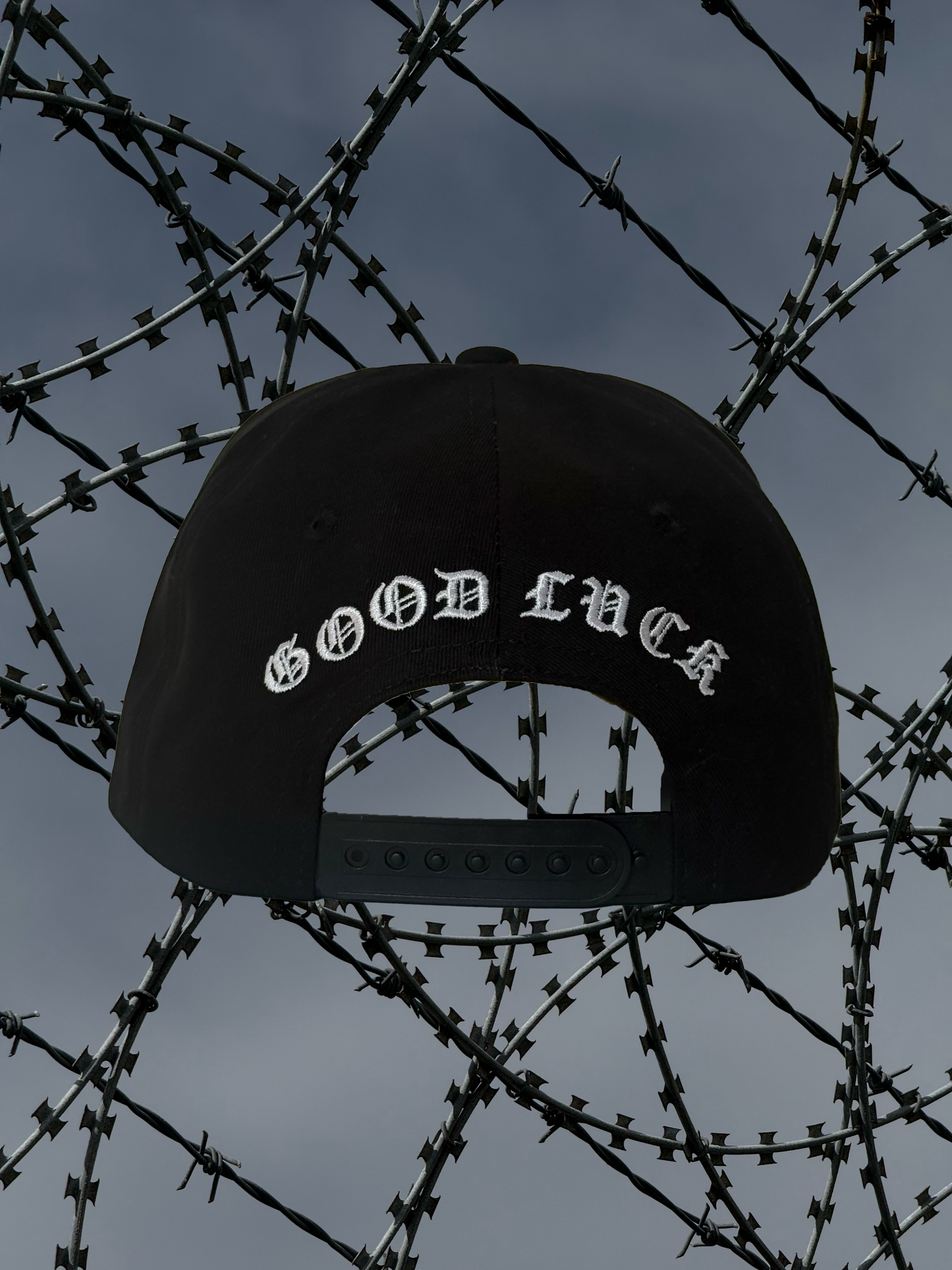 MACE 8 SNAP BACK