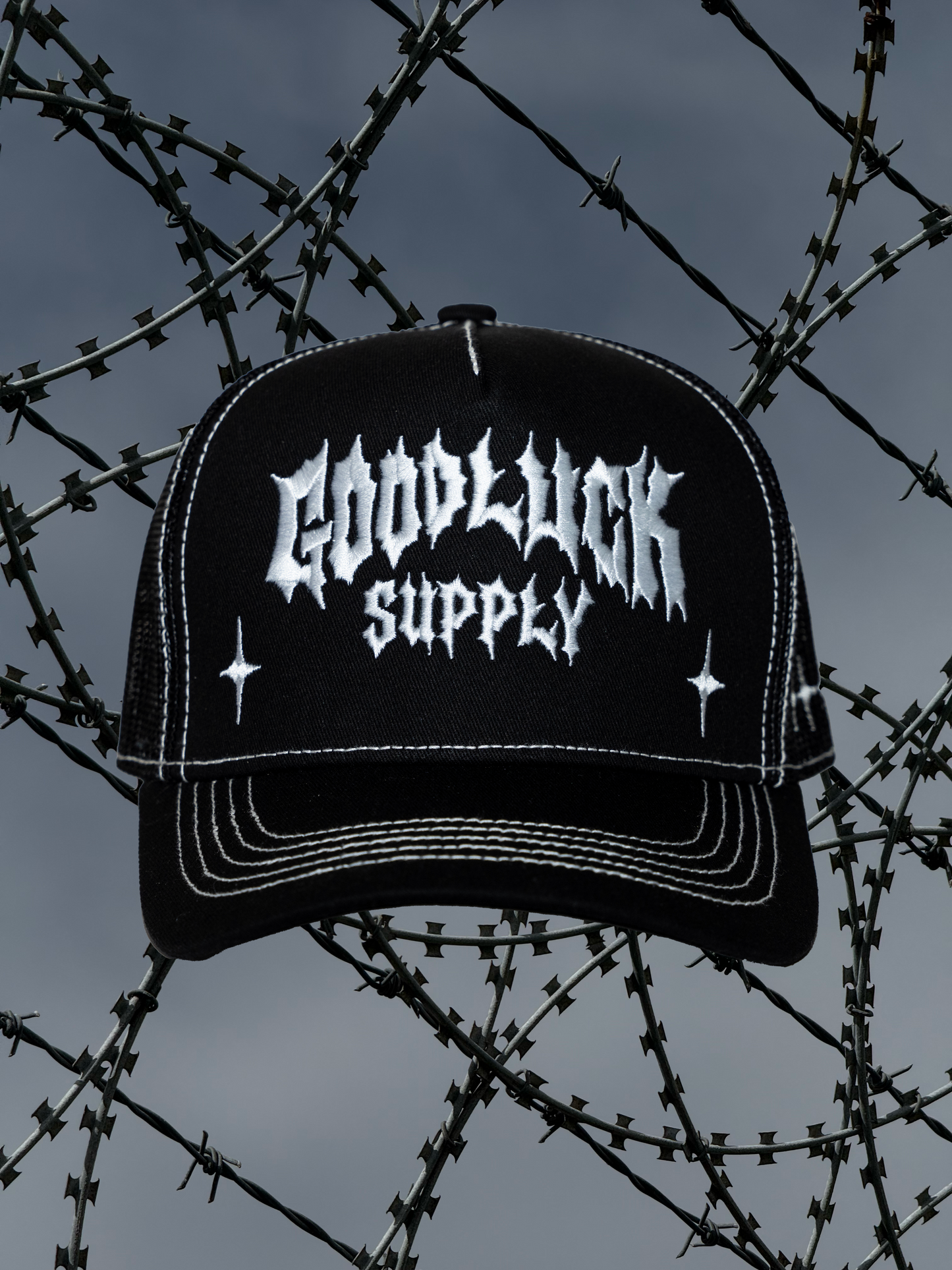 GOOD LUCK TRUCKER HAT