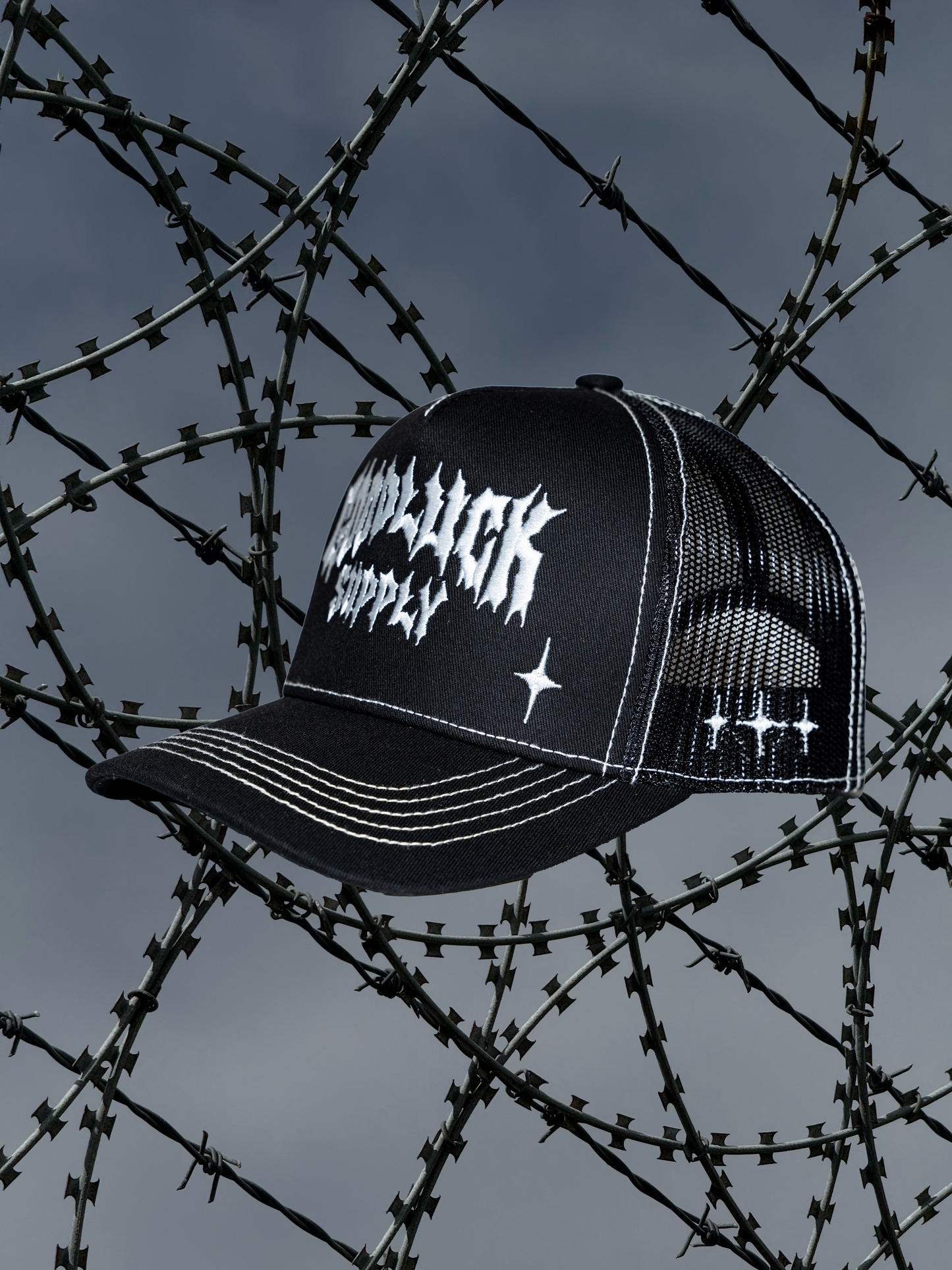GOOD LUCK TRUCKER HAT