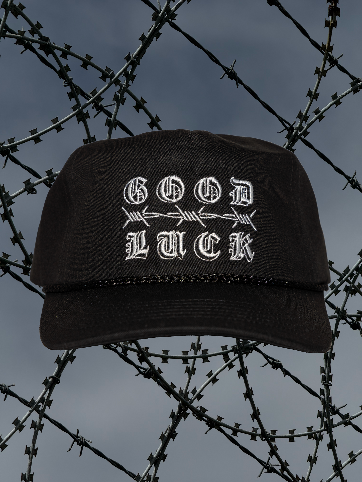 GLS BARBWIRE SNAPBACK