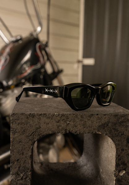 SUPPLY SUNGLASSES V.1 BARBED