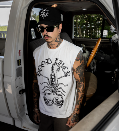 LUCKY SCORPION MUSCLE TANK WHITE