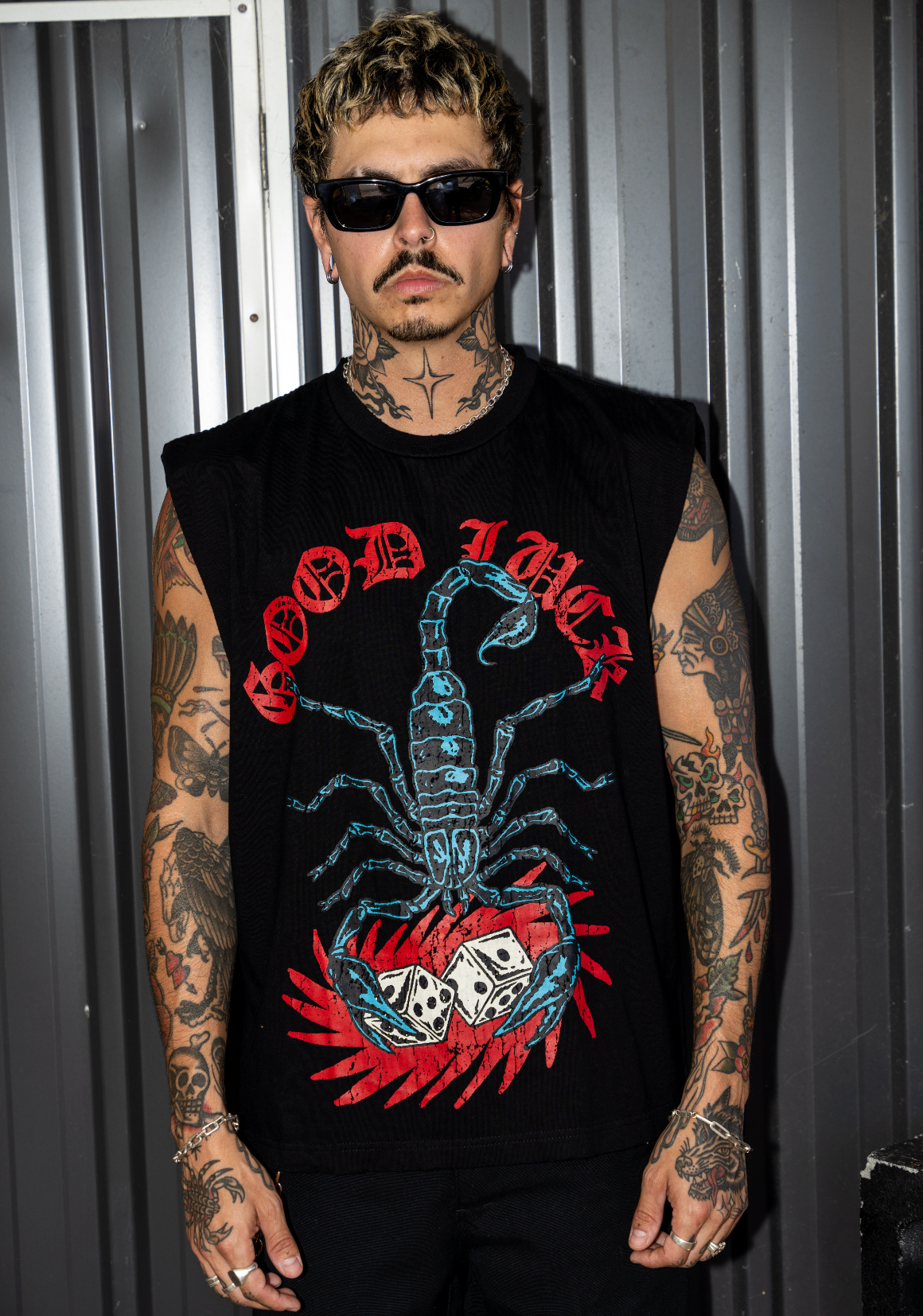 LUCKY SCORPION MUSCLE TANK BLACK