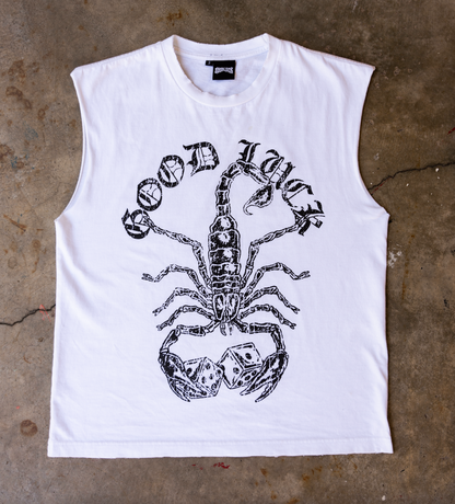 LUCKY SCORPION MUSCLE TANK WHITE