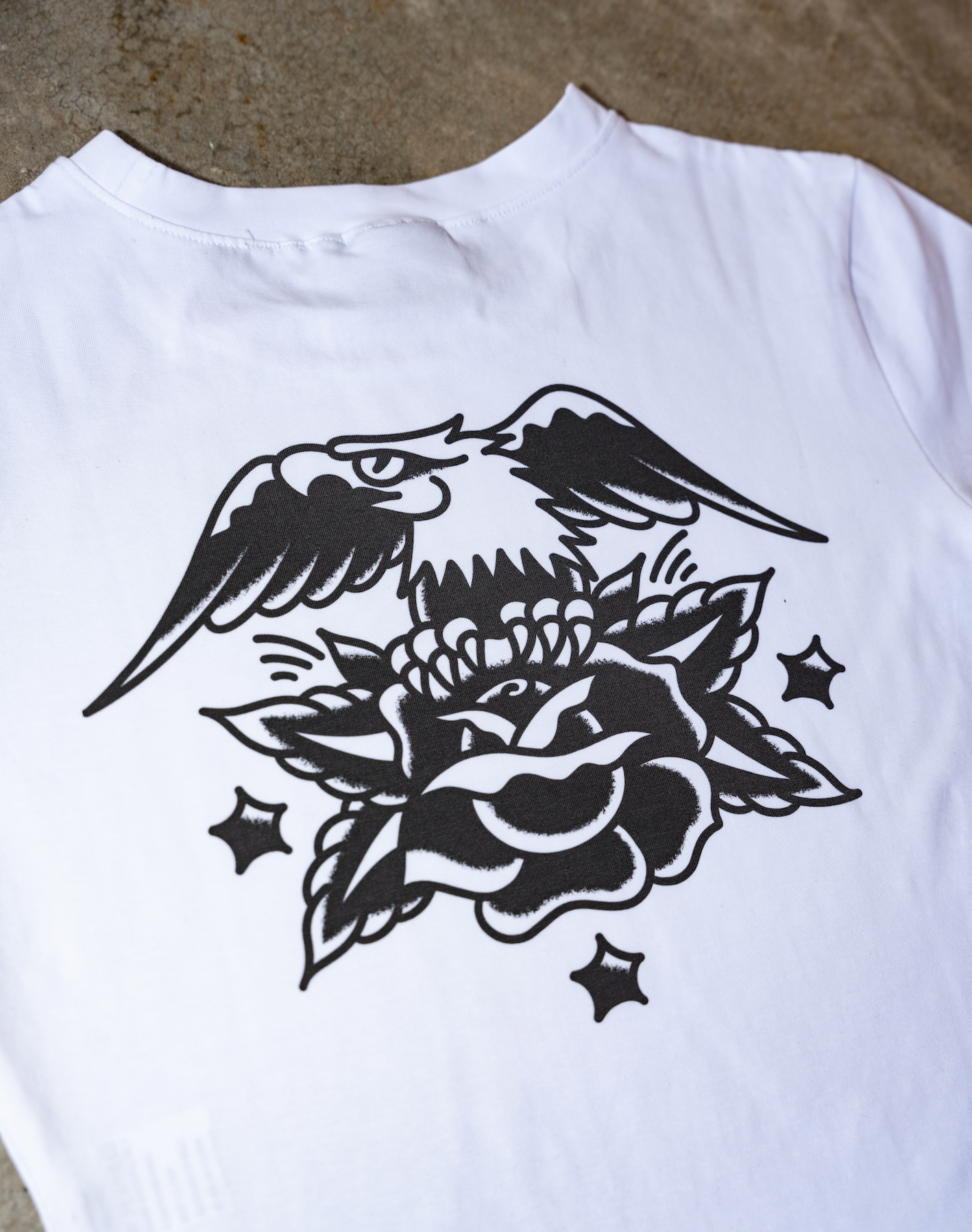 ROSE EAGLE BABY TEE