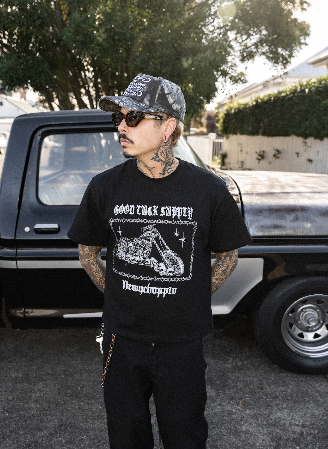 GLS x NEWYCHOPPIN T-SHIRT